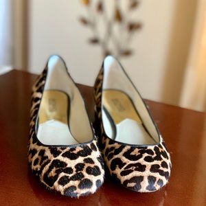 MK size 9M Flats - Leopard Print